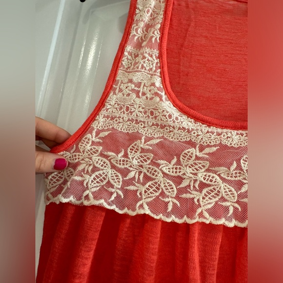 Mary Jane Lace Tank Top                            Size - M - Picture 5 of 9